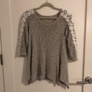 Moa Moa Gray Sweater with White Lace Detail - Med